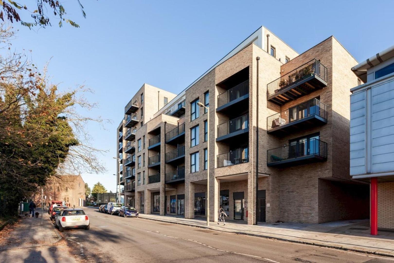 לונדון Classy Cricklewood Home מראה חיצוני תמונה