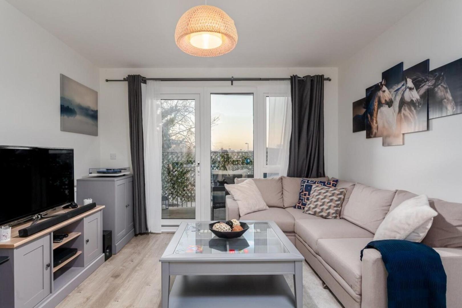 לונדון Classy Cricklewood Home מראה חיצוני תמונה