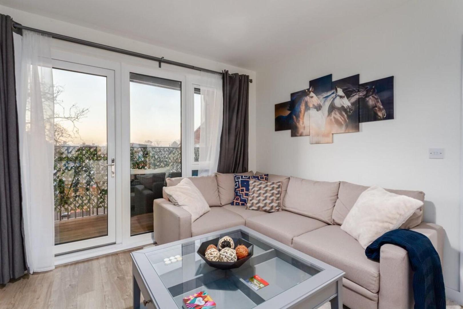 לונדון Classy Cricklewood Home מראה חיצוני תמונה