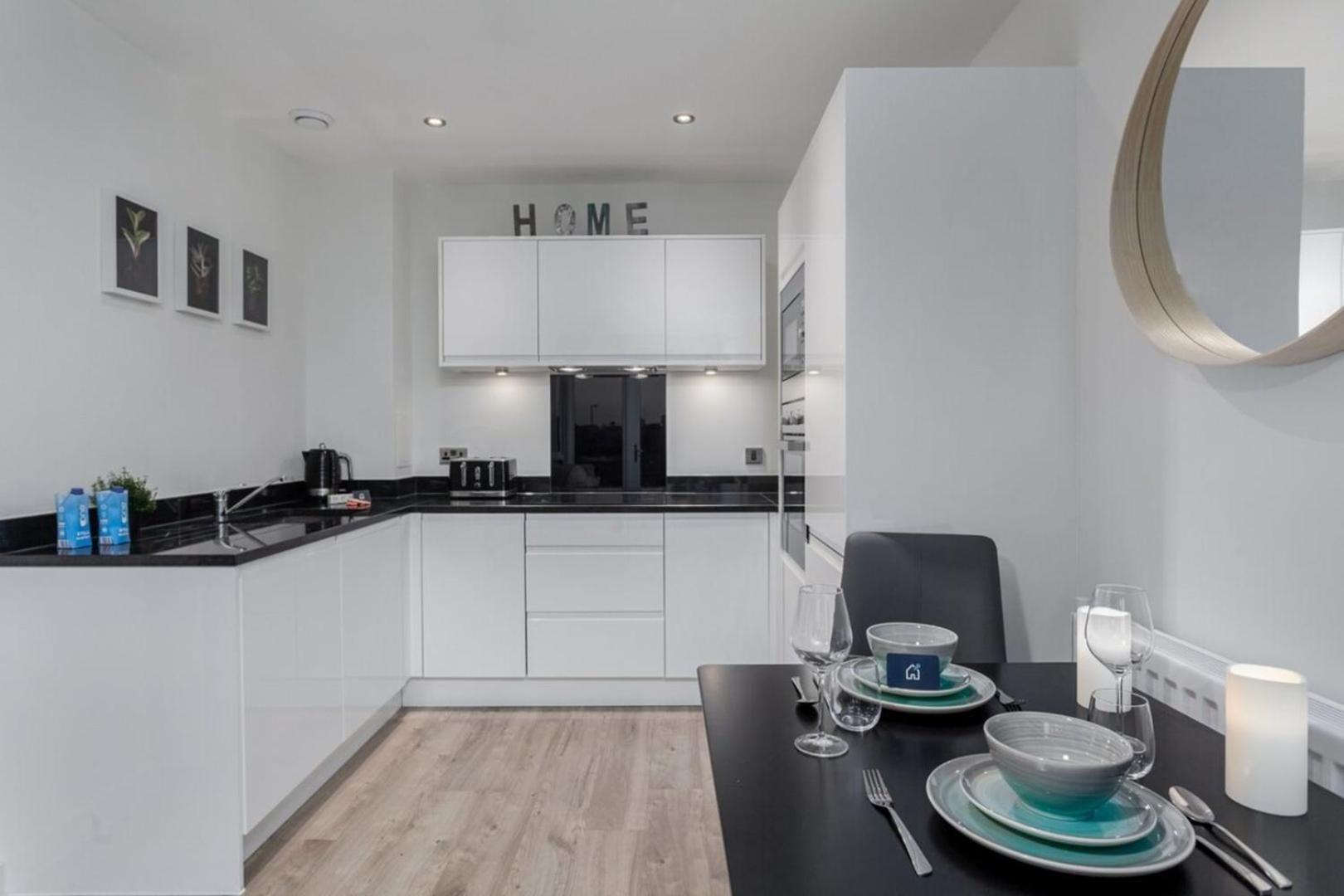 לונדון Classy Cricklewood Home מראה חיצוני תמונה